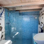 La Casa Atlantica *